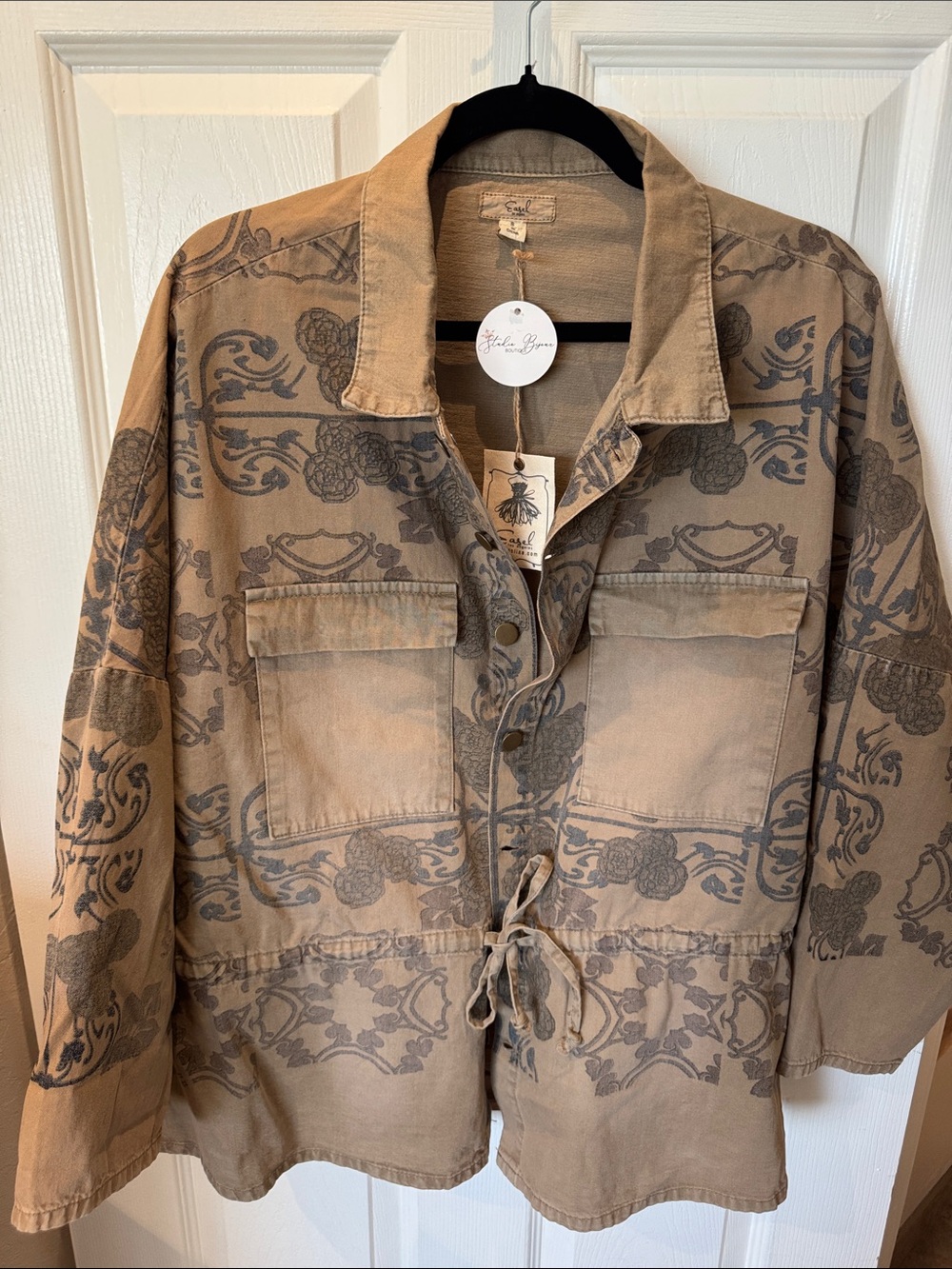 Easel Los Angeles Women's Tan Jean Jacket - Classic Utility Style